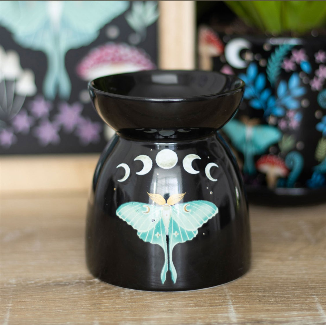 LUNA MOTH OIL BURNER